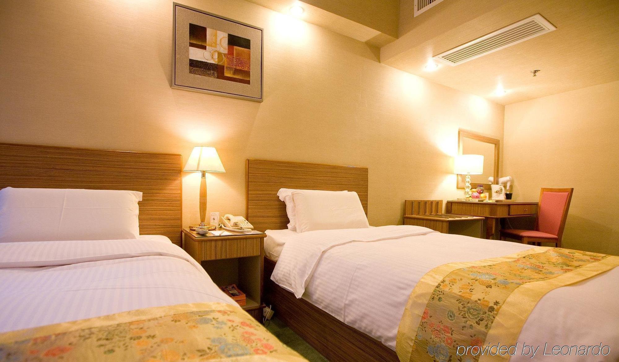 The Imperial Hotel Hongkong Buitenkant foto